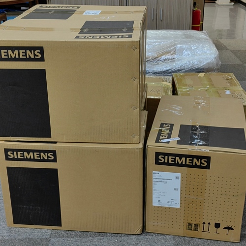 NOUVEAUTÉ : Module d'alimentation Siemens 6SL3210-1PE26-0UL0 G120 PM240-2 – En stock et prêt à être expédié